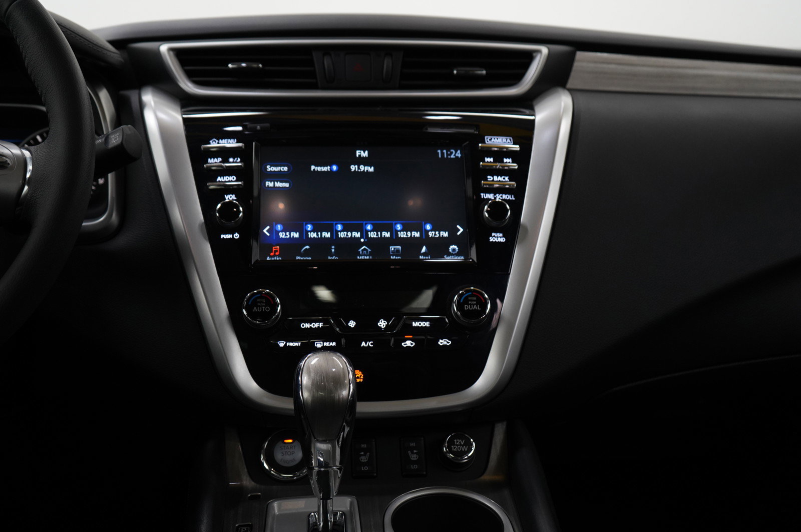 2017 Nissan Murano S photo 15