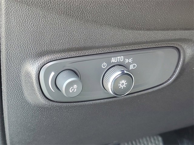 2023 Chevrolet Equinox LT photo 11