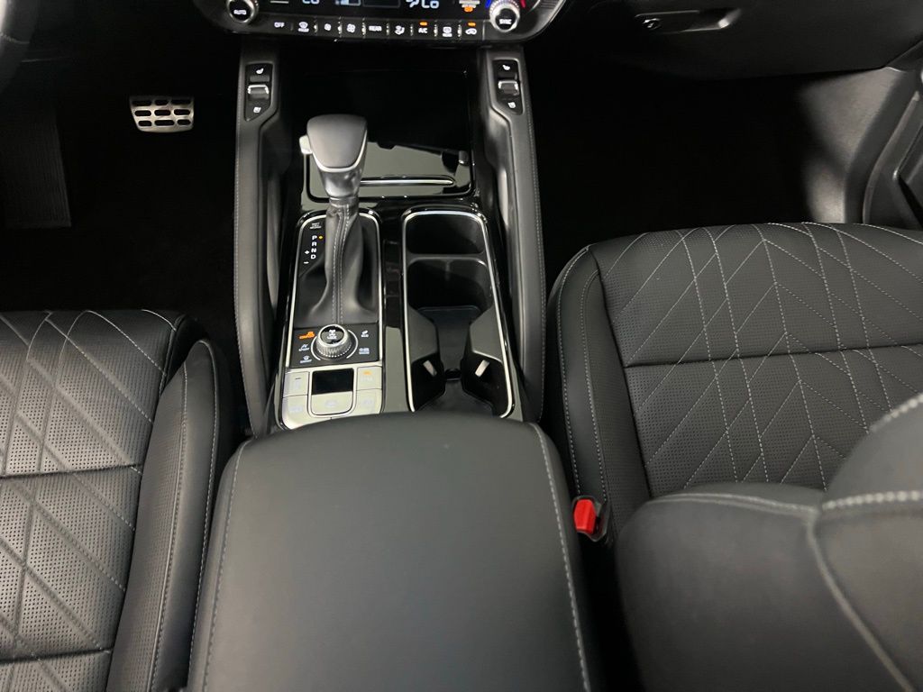 2023 Kia Telluride X-Line photo 8