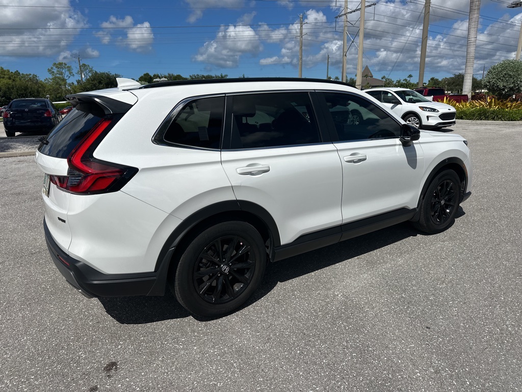 2023 Honda CR-V Hybrid Sport photo 4