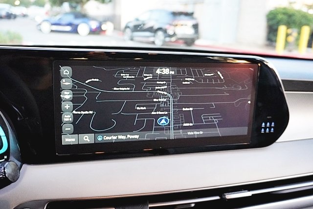 Used 2023 Red Hyundai SE image 25