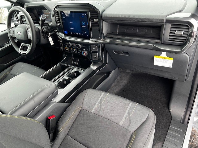 2025 Ford F-150 STX photo 16