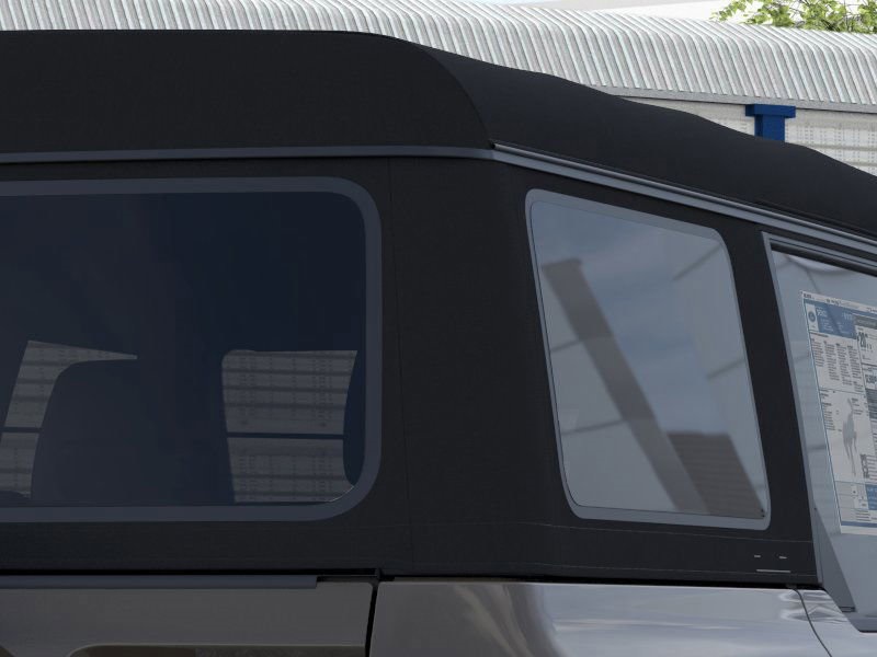 2025 Ford Bronco Base photo 21