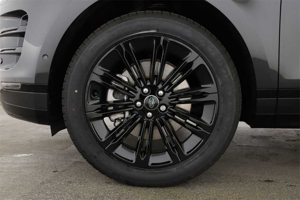 2024 Land Rover Range Rover Evoque Dynamic SE photo 26