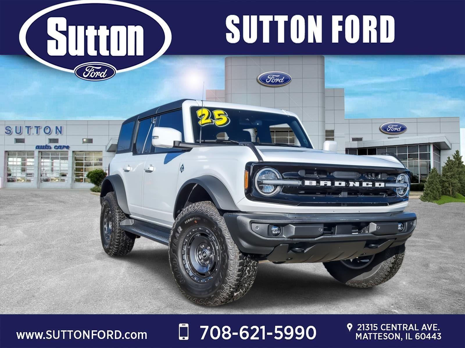 2025 Ford Bronco 4-Door Outer Banks's photo