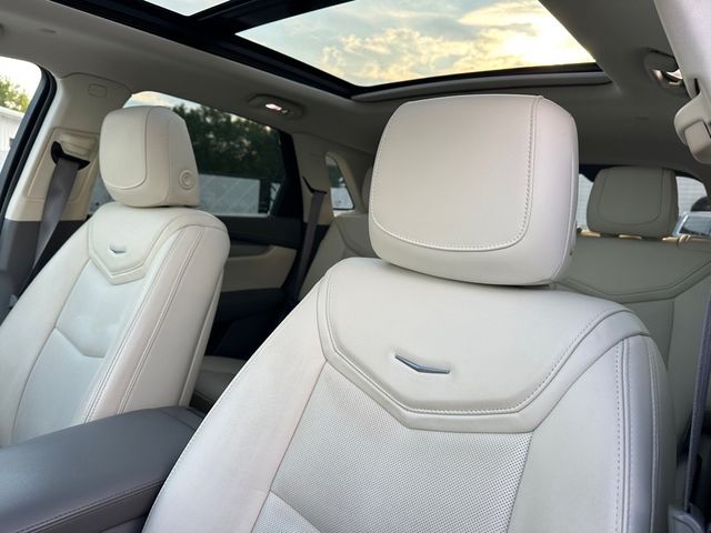 2018 Cadillac XT5 Luxury photo 22