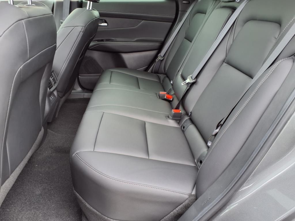 2025 Nissan Murano SL photo 5