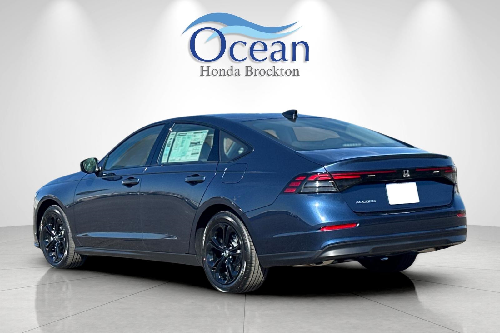 2025 Honda Accord SE photo 3