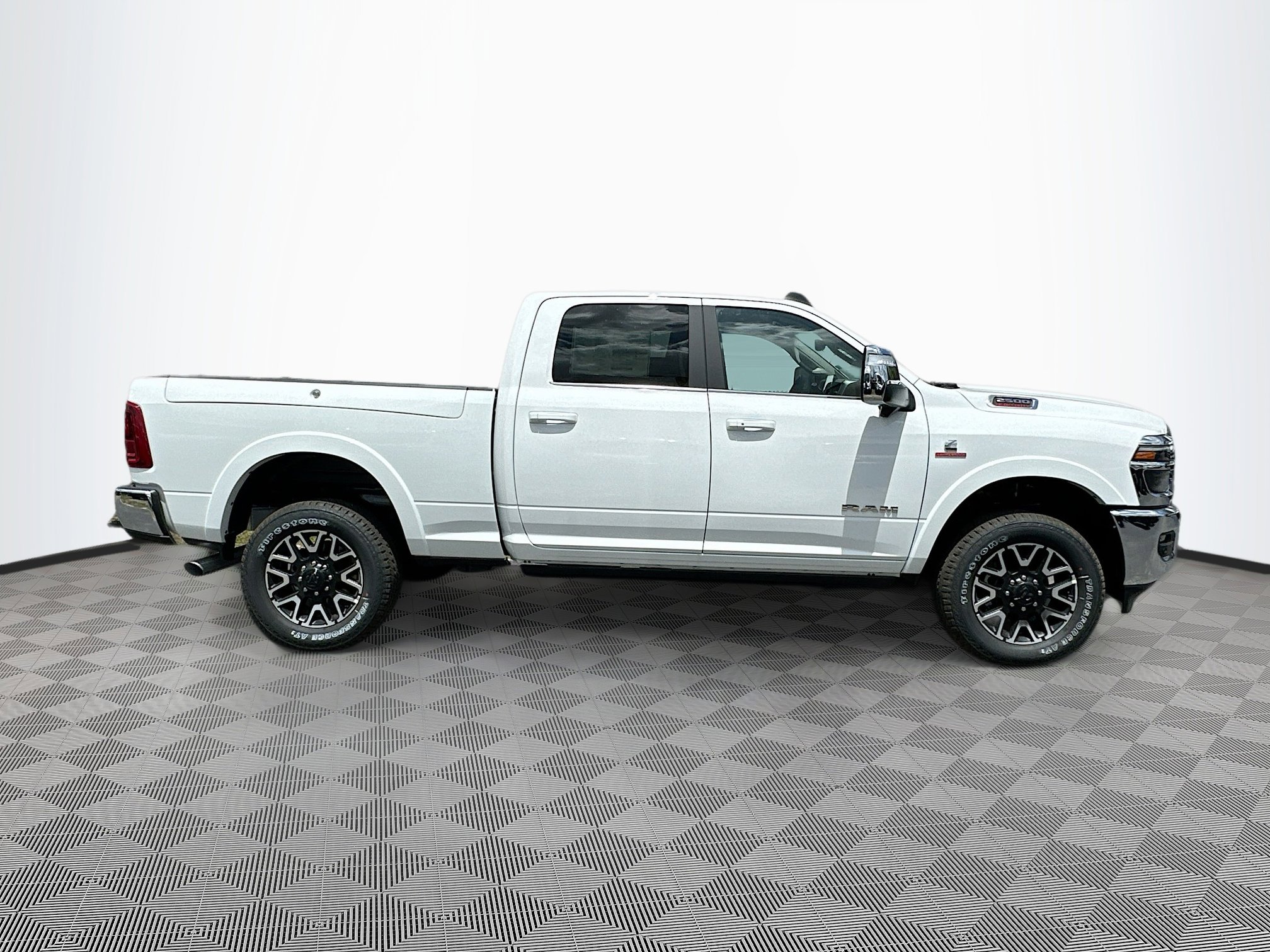 2025 Ram 2500 Longhorn photo 3