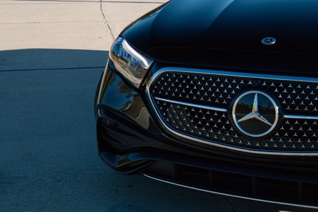 2026 Mercedes Benz E 350 photo 2