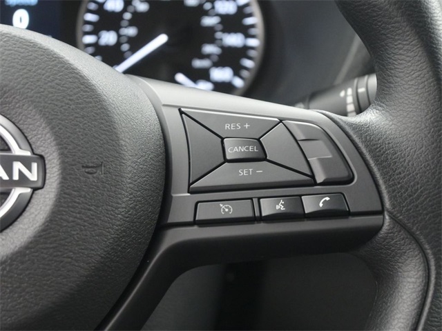2025 Nissan Sentra S photo 2