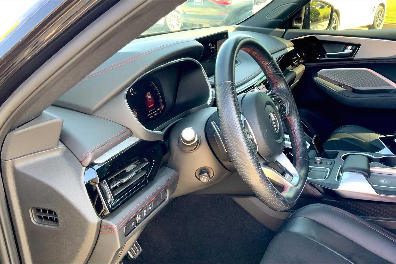 2022 Acura MDX A-Spec photo 14