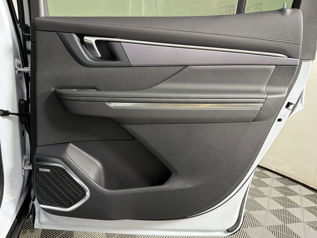 2026 Buick Enclave Sport Touring photo 14
