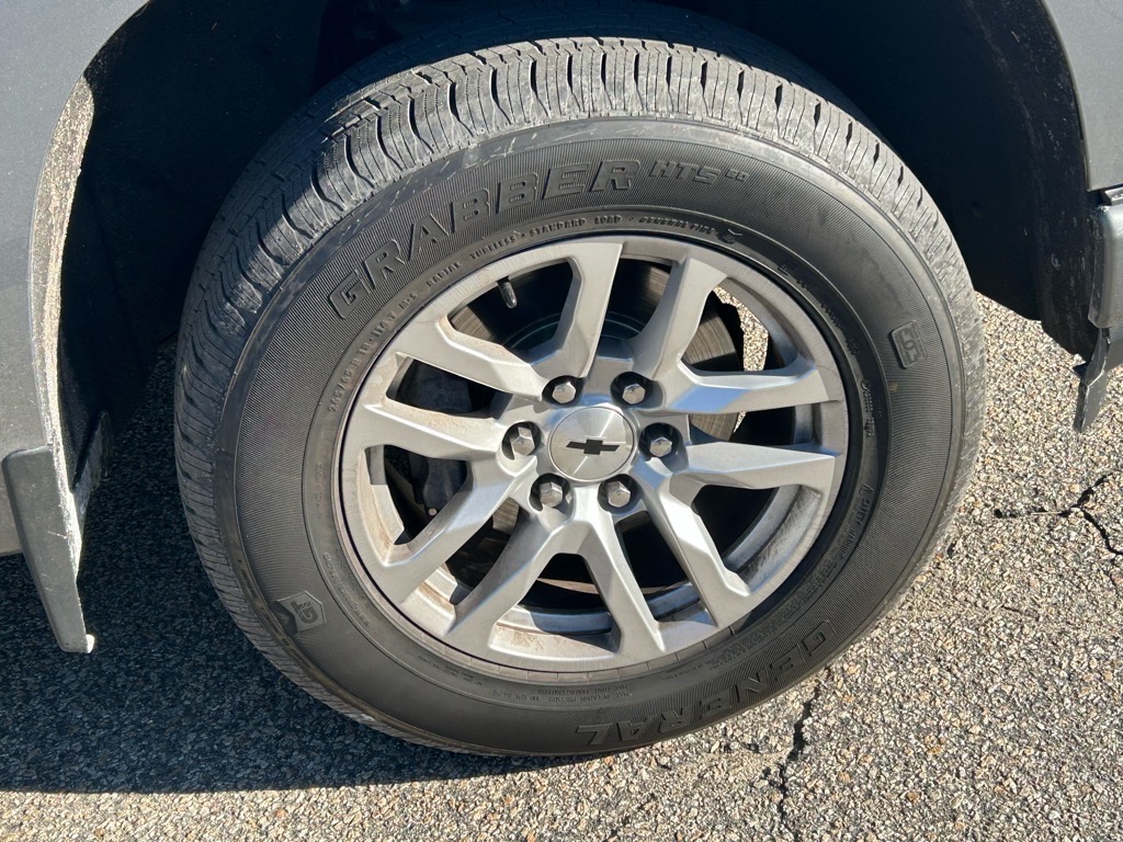 2021 Chevrolet Silverado 1500 RST photo 9