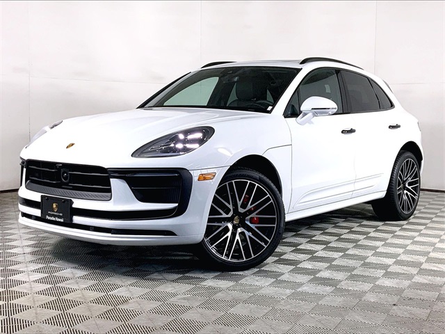 2026 Porsche Macan S