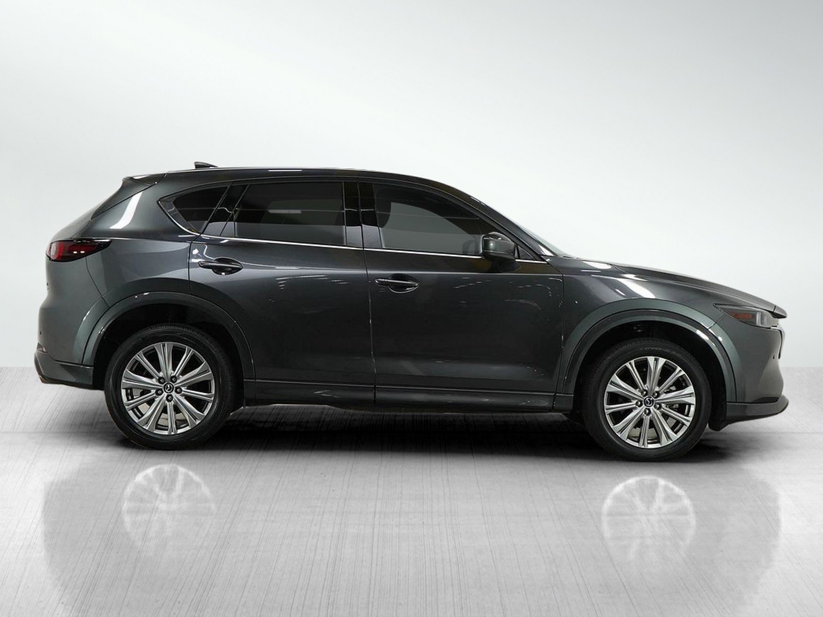 2022 Mazda CX-5 2.5 Turbo Signature photo 5