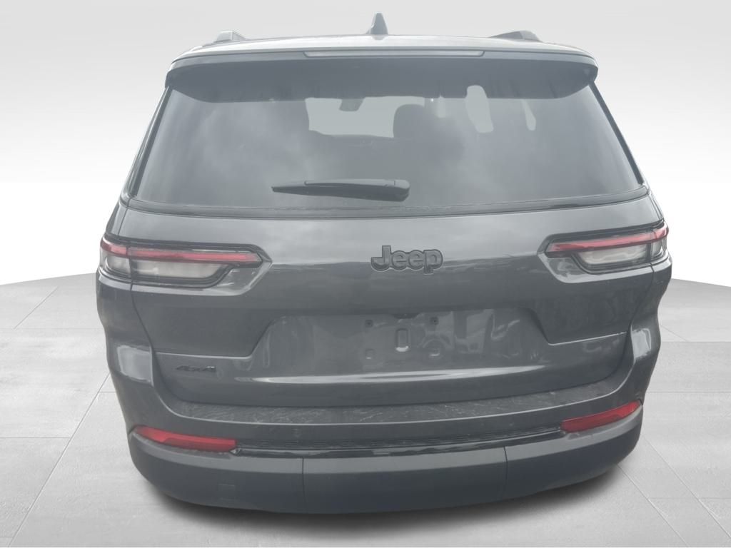 2025 Jeep Grand Cherokee Altitude X photo 14