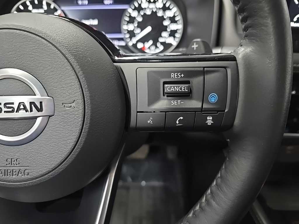 2021 Nissan Rogue SL photo 22