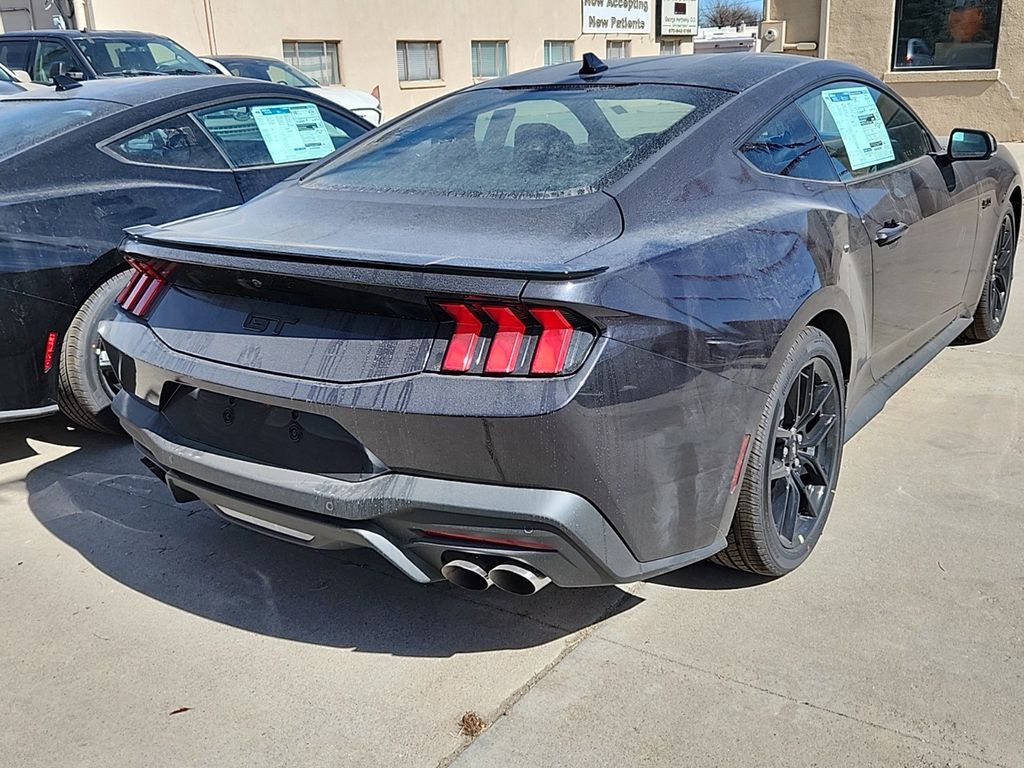 2024 Ford Mustang GT Premium photo 4