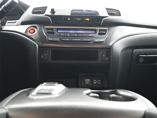 2022 Honda Pilot Sport photo 13