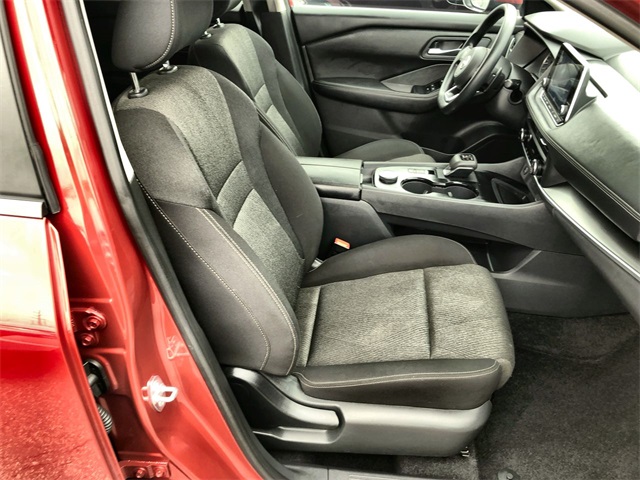 2024 Nissan Rogue SV photo 15