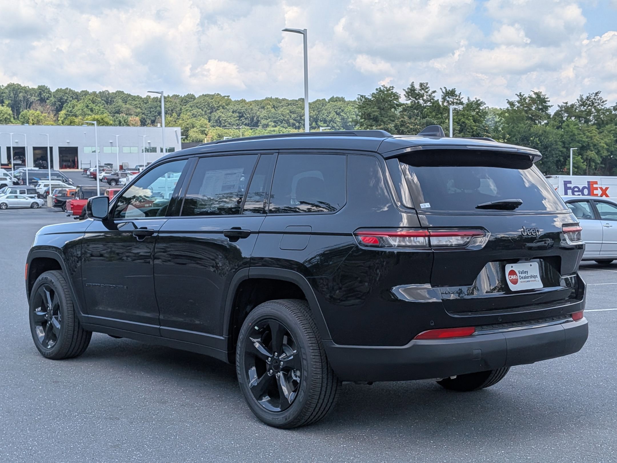 2025 Jeep Grand Cherokee Altitude X photo 4