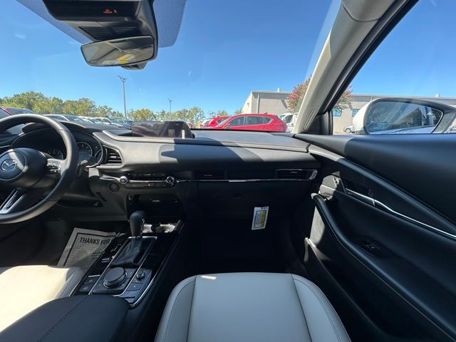 2025 Mazda CX-30 2.5 S Preferred photo 29