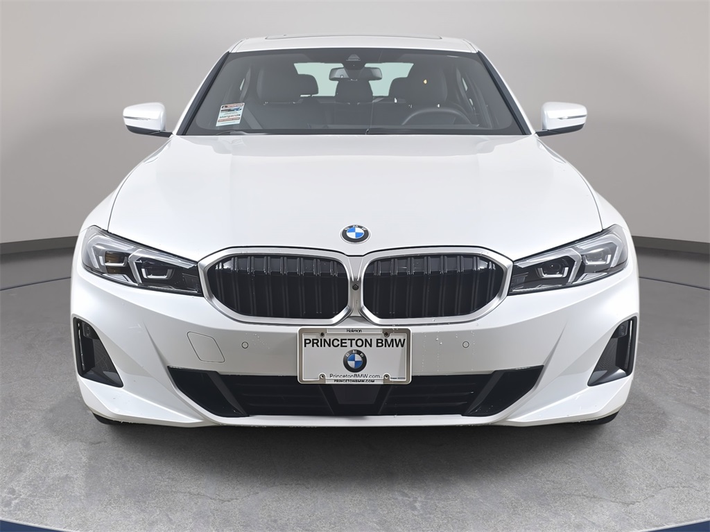 2025 Bmw 330i xDrive photo 2