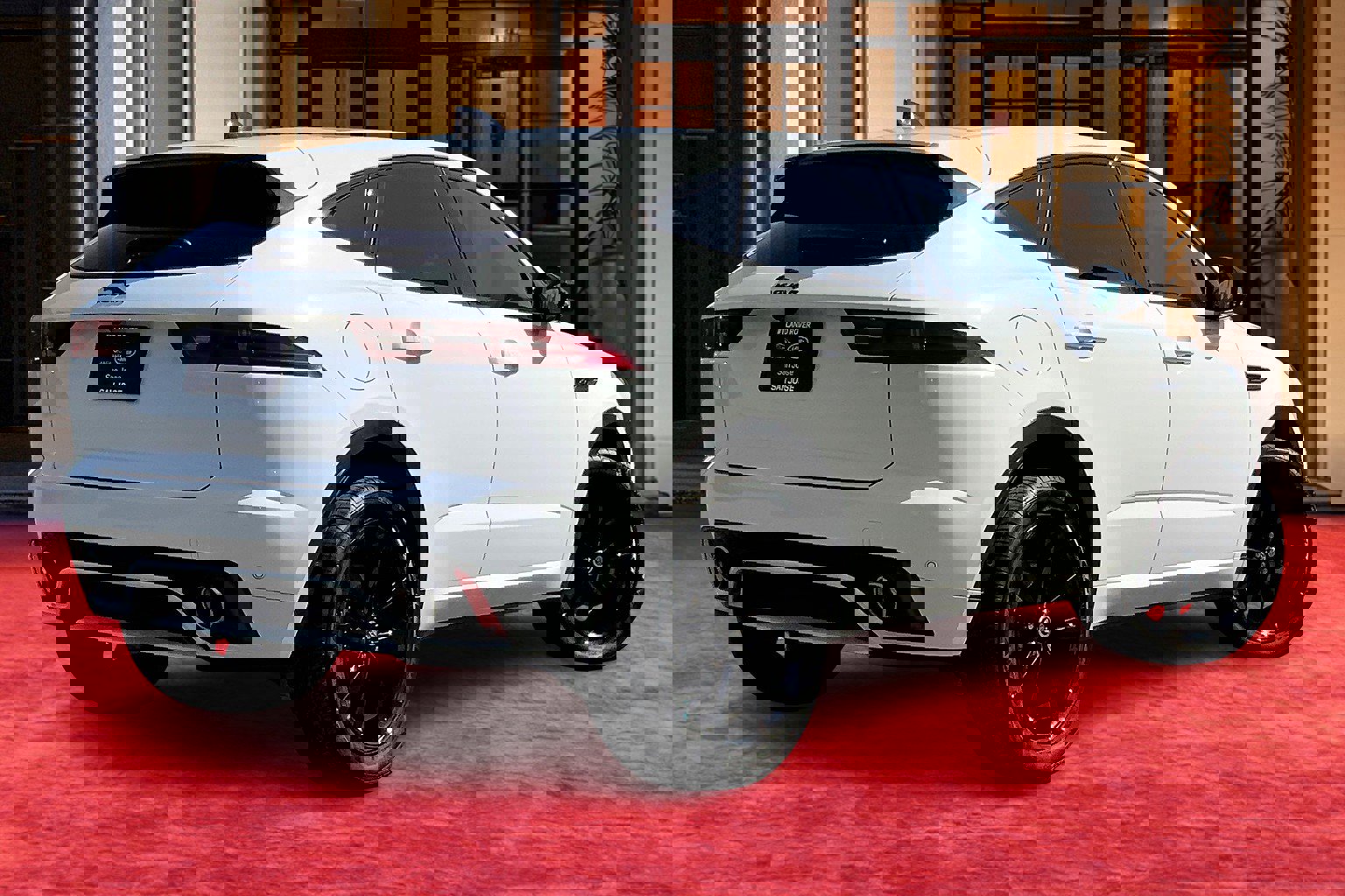 2024 Jaguar E-PACE R-Dynamic SE photo 12
