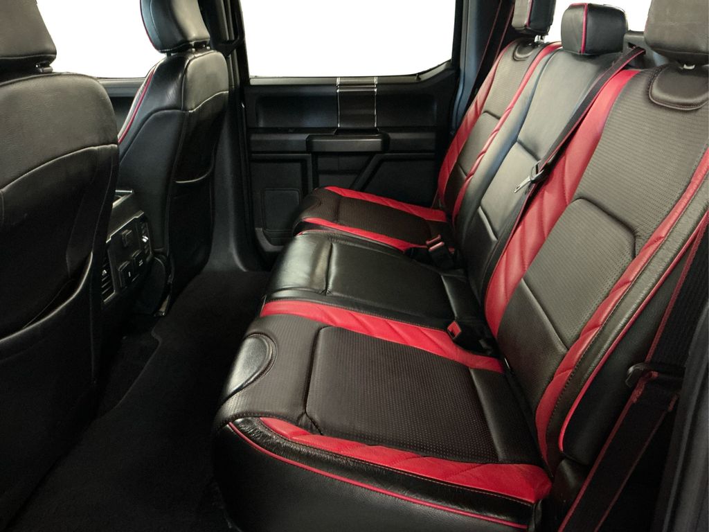 2018 Ford F-150 XLT photo 8