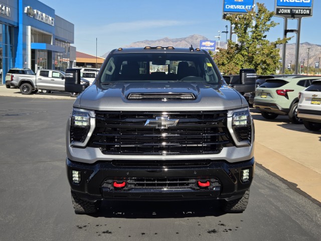 2026 Chevrolet Silverado 2500HD LT photo 2