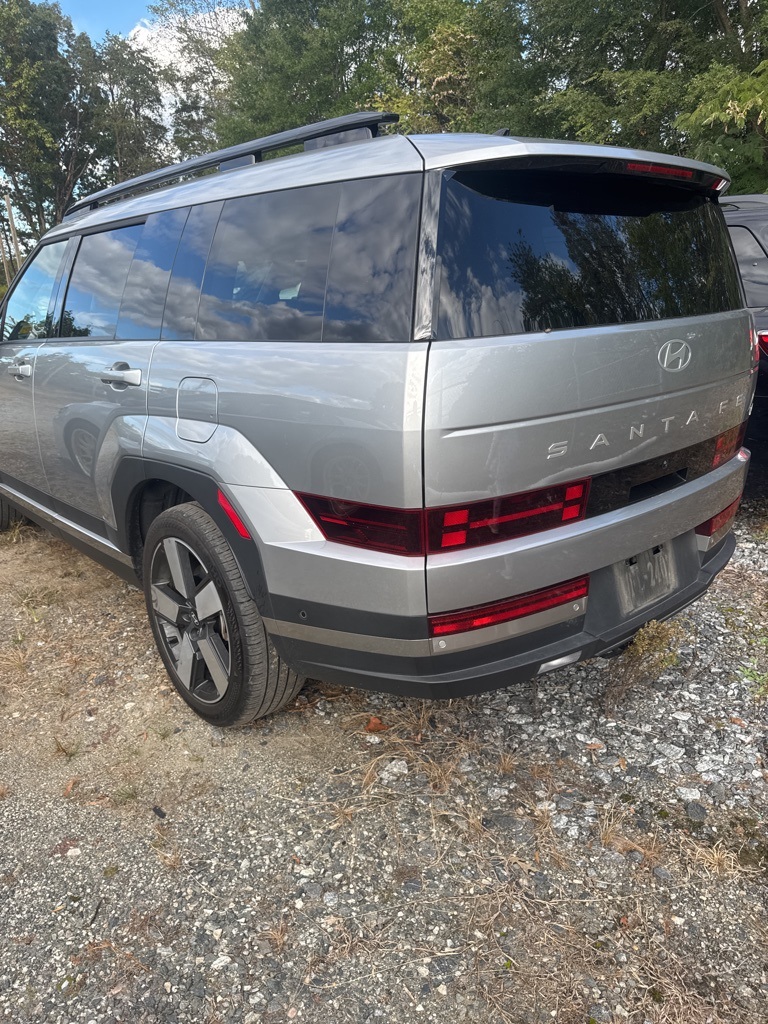 2024 Hyundai Santa Fe Limited photo 3