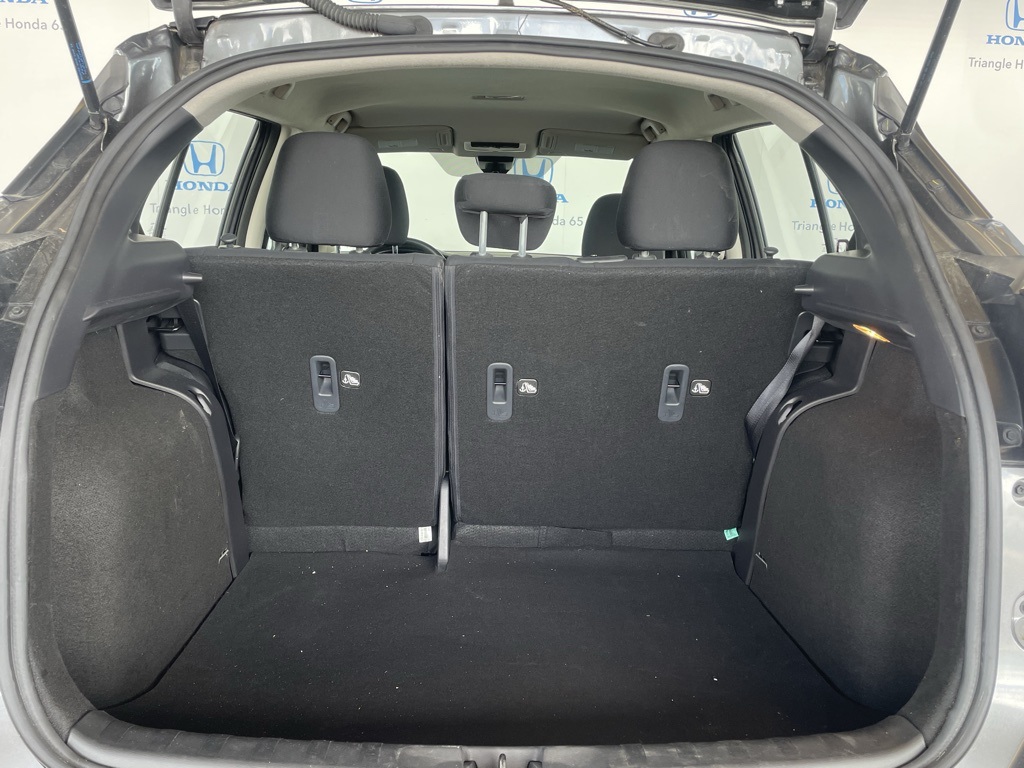 2024 Nissan Kicks S photo 32
