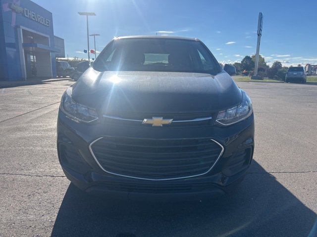 Used 2022 Chevrolet Trax LS with VIN KL7CJNSM5NB544011 for sale in Milan, MI