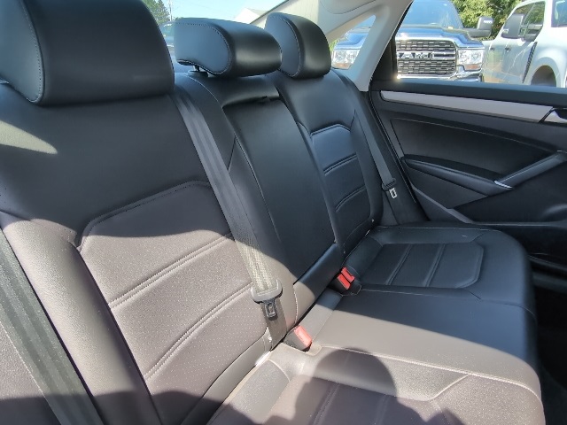 2021 Volkswagen Passat 2.0T SE photo 46