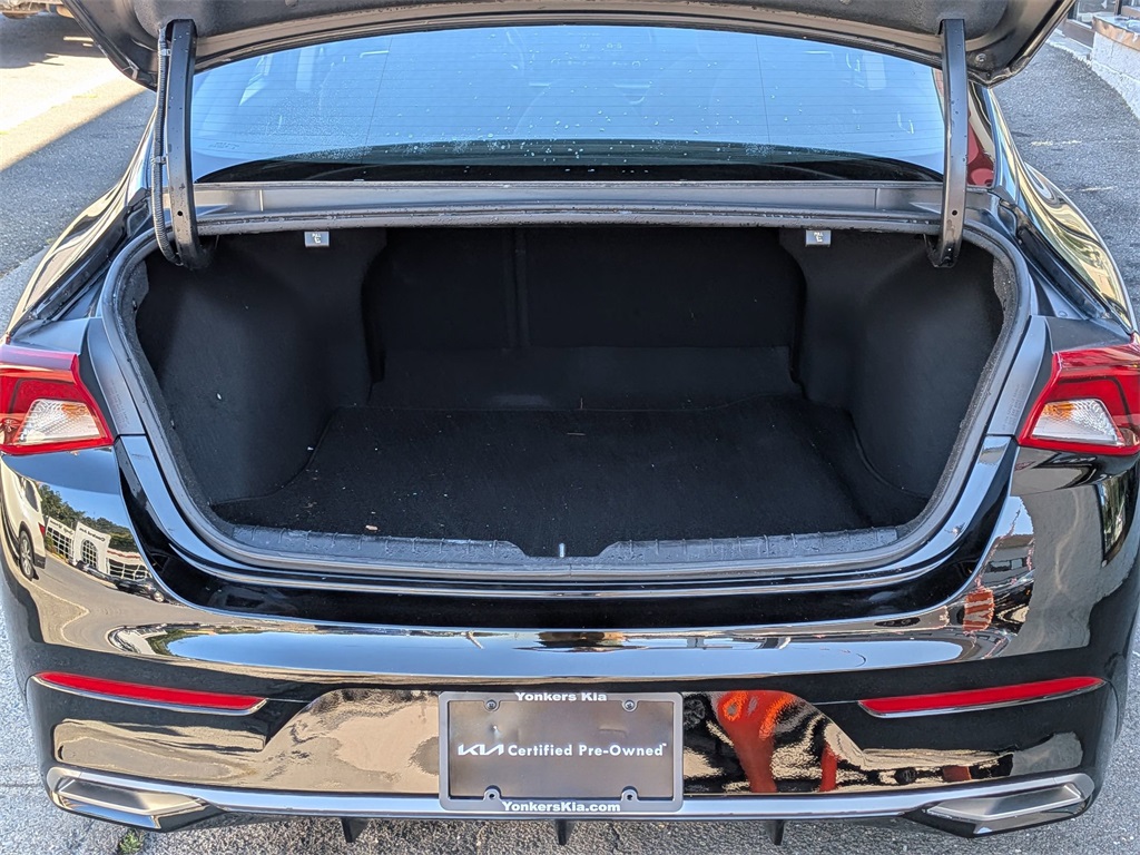 2022 Kia K5 LXS photo 7