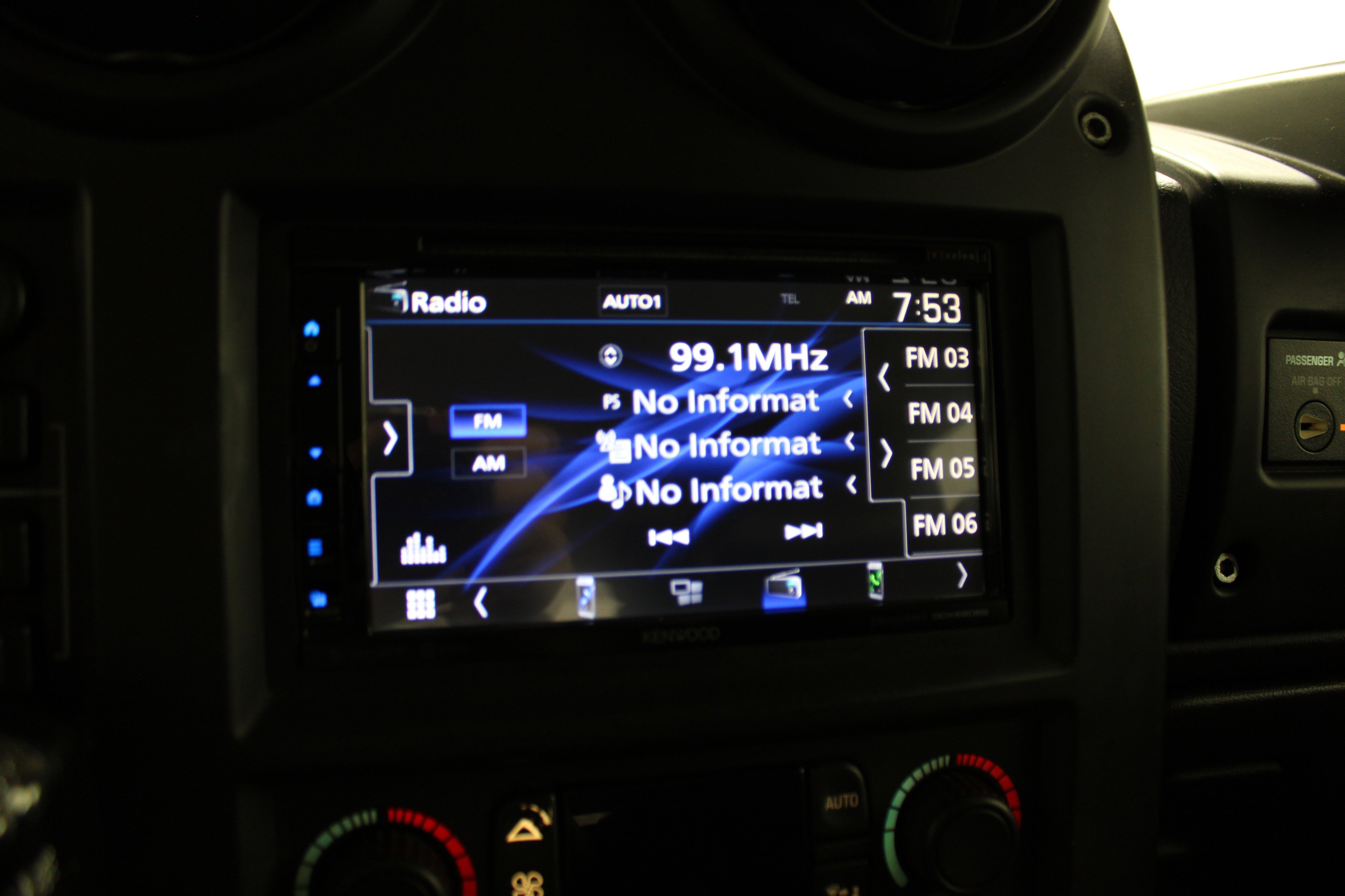 2007 Hummer H2 Base photo 12