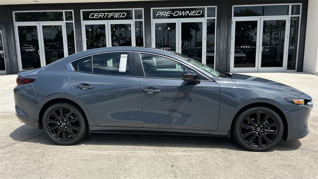 2025 Mazda Mazda3 Sedan 2.5 s Carbon photo 5