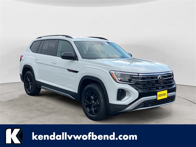 2025 Volkswagen Atlas Atlas Peak Edition's photo