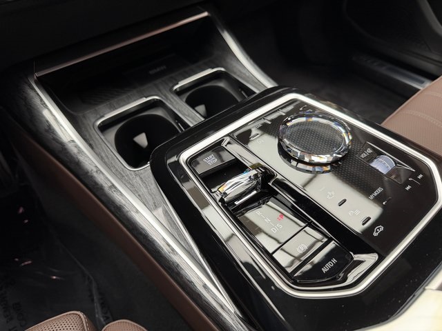 2025 Bmw 760i xDrive photo 16