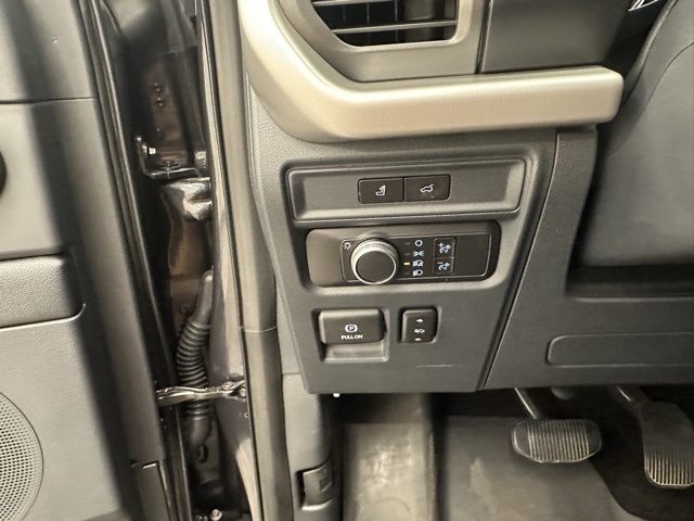 2022 Ford Expedition MAX XLT photo 37