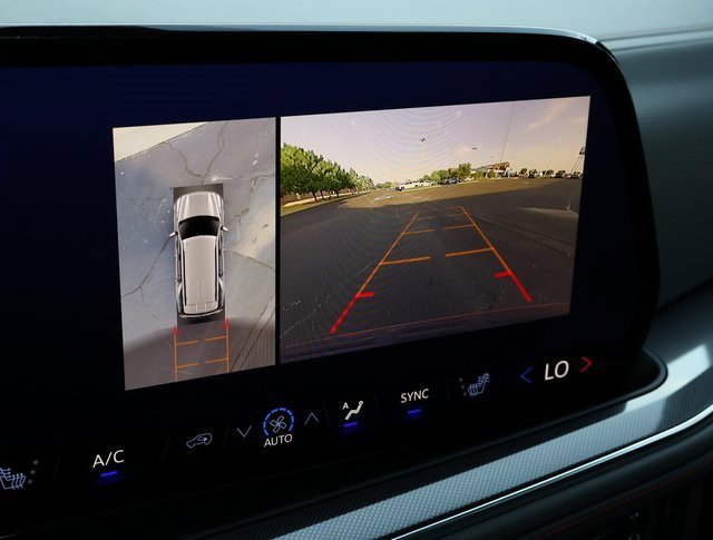 2025 Chevrolet Tahoe RST photo 2