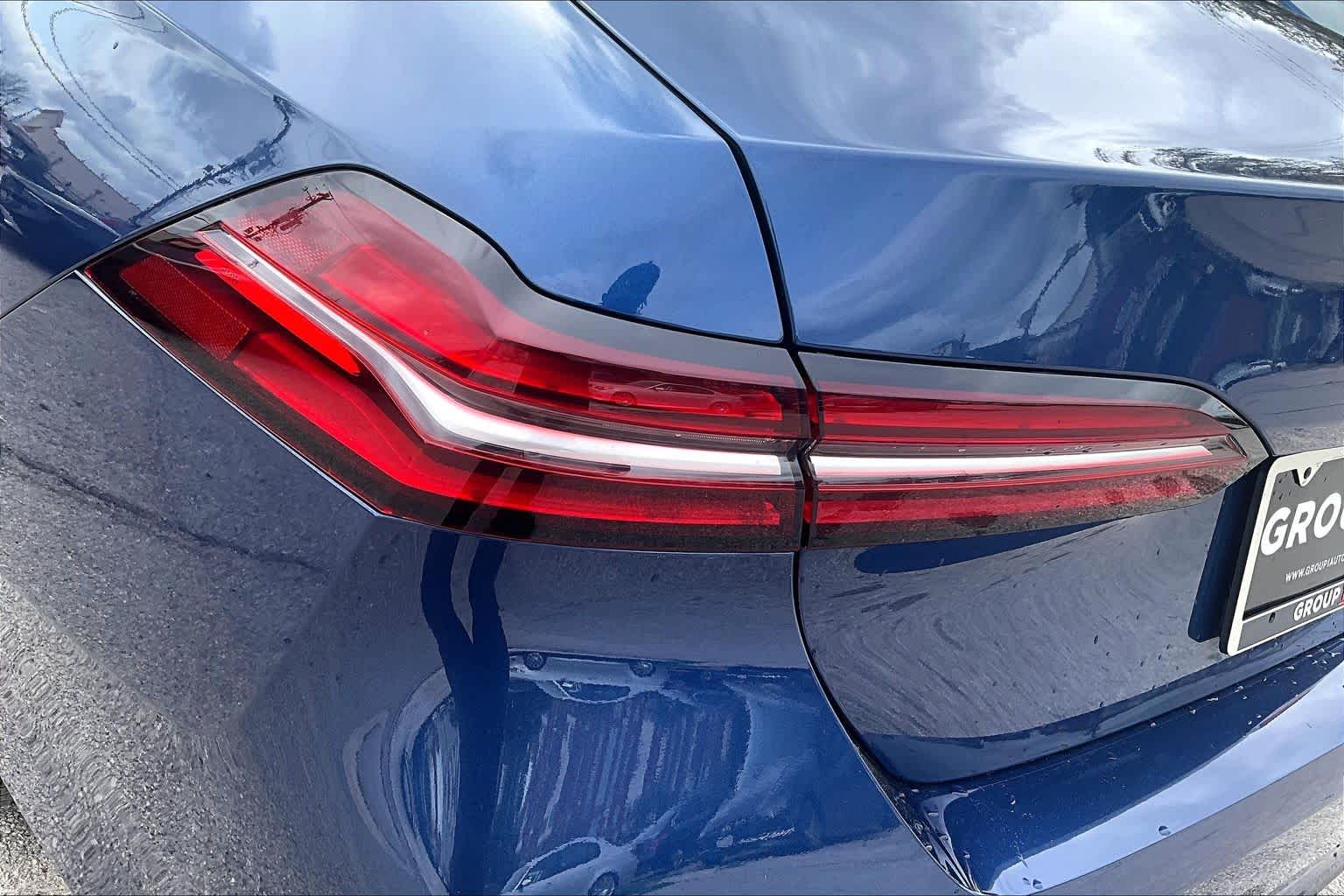 2025 BMW 5 Series 530i - Photo 27