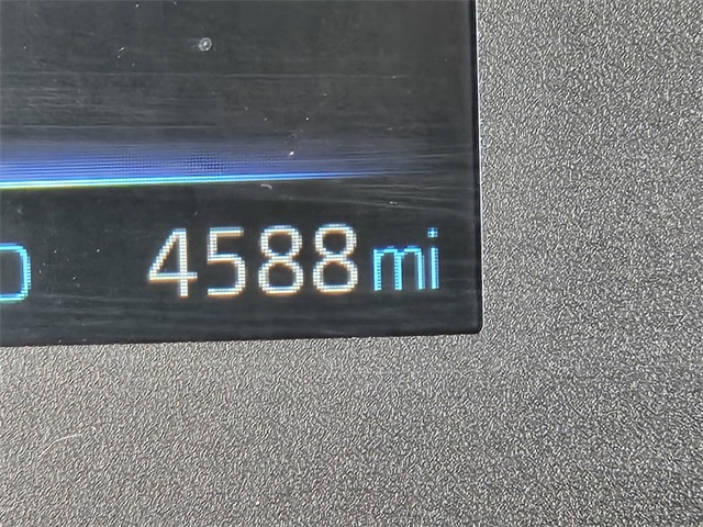 2025 Toyota Corolla Hybrid LE photo 25