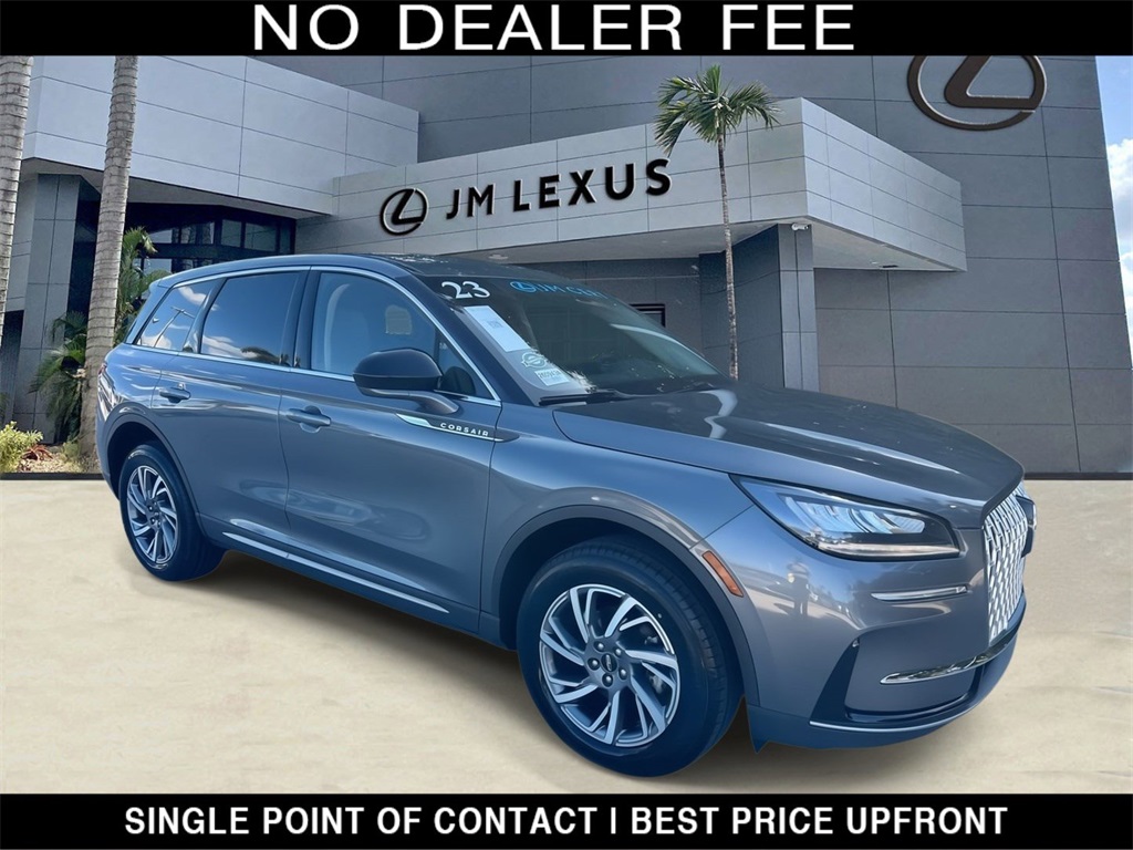 2023 Lincoln Corsair Base