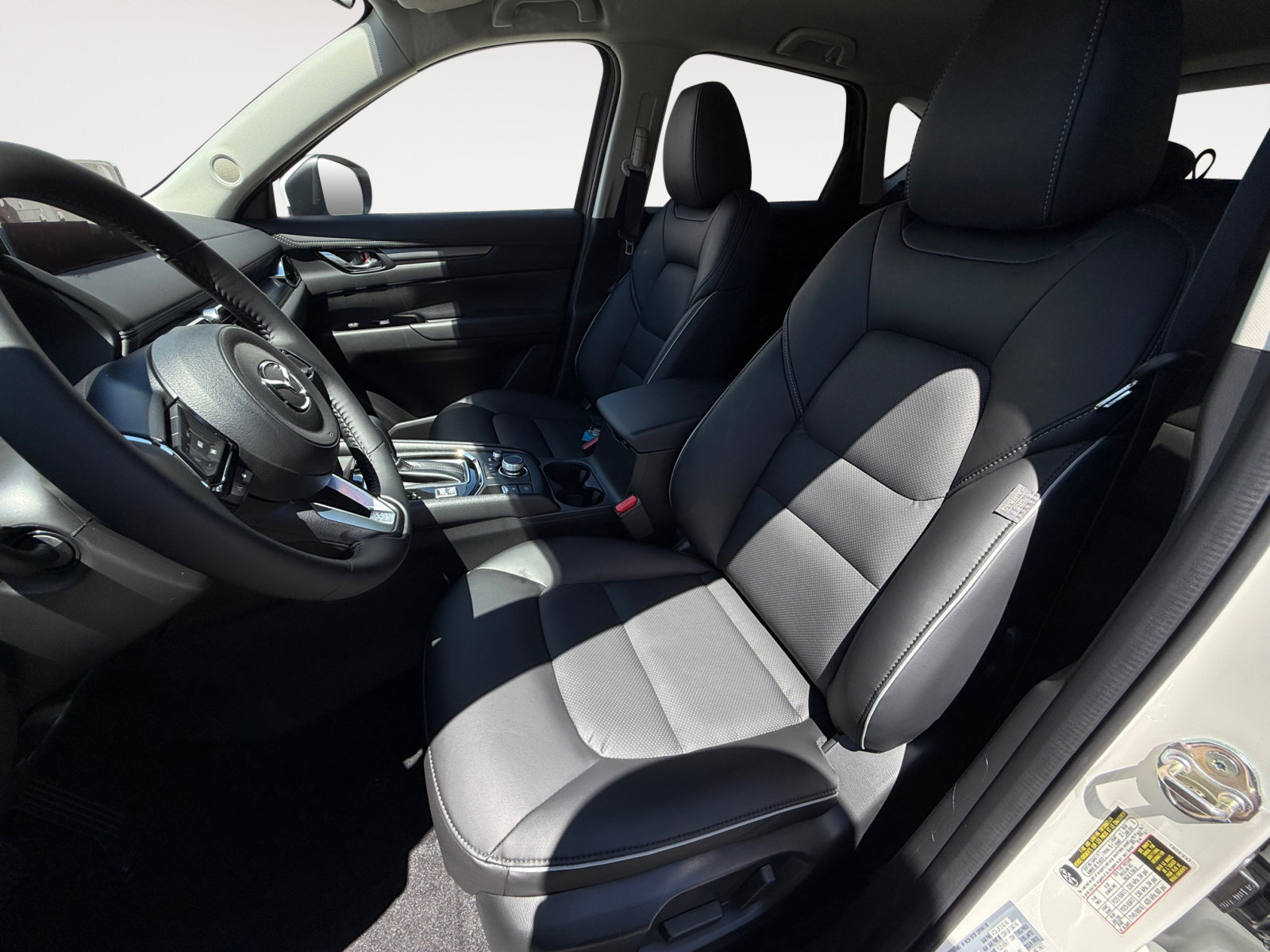 2025 Mazda CX-5 2.5 Select photo 9