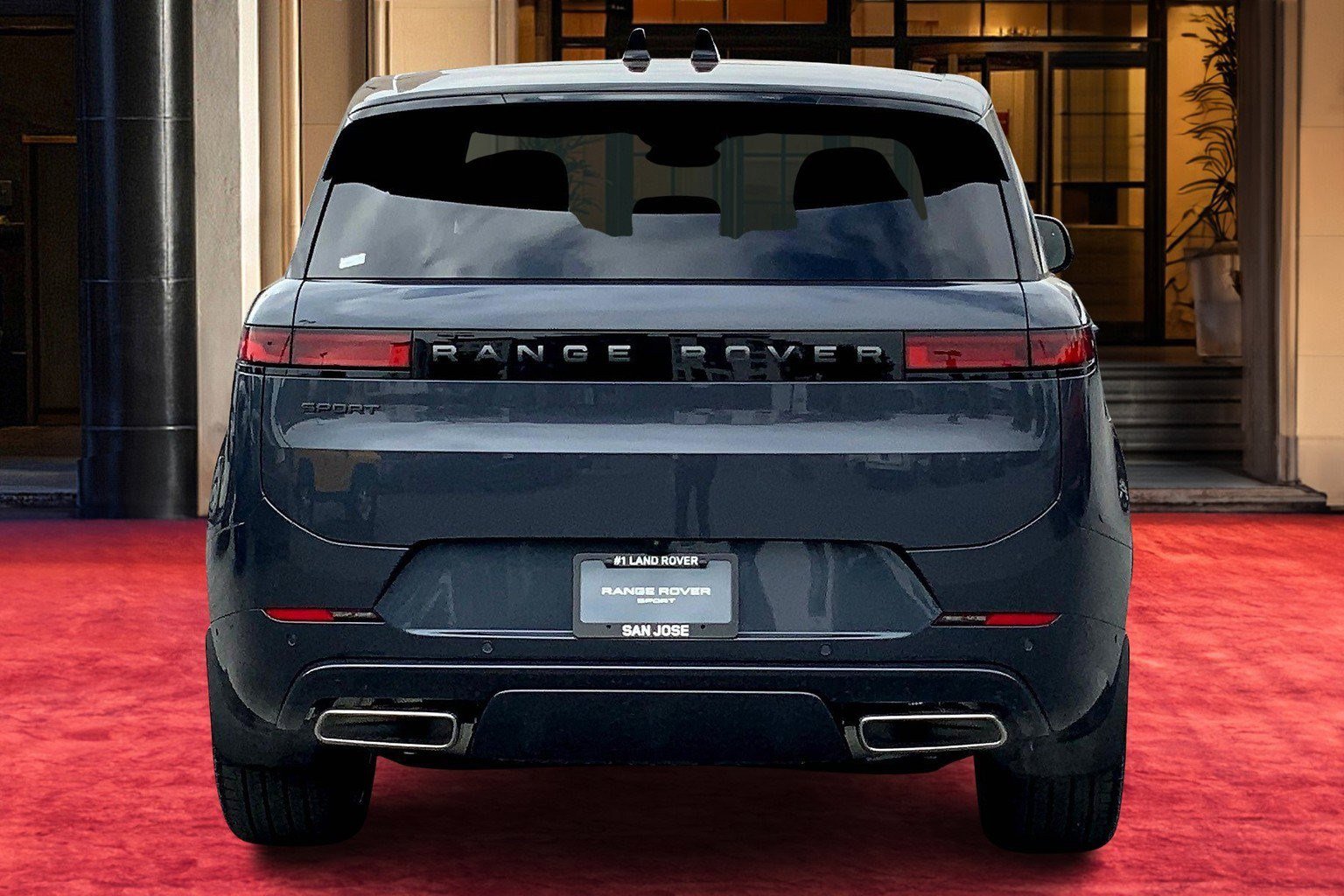 2025 Land Rover Range Rover Sport P400 Dynamic SE photo 4