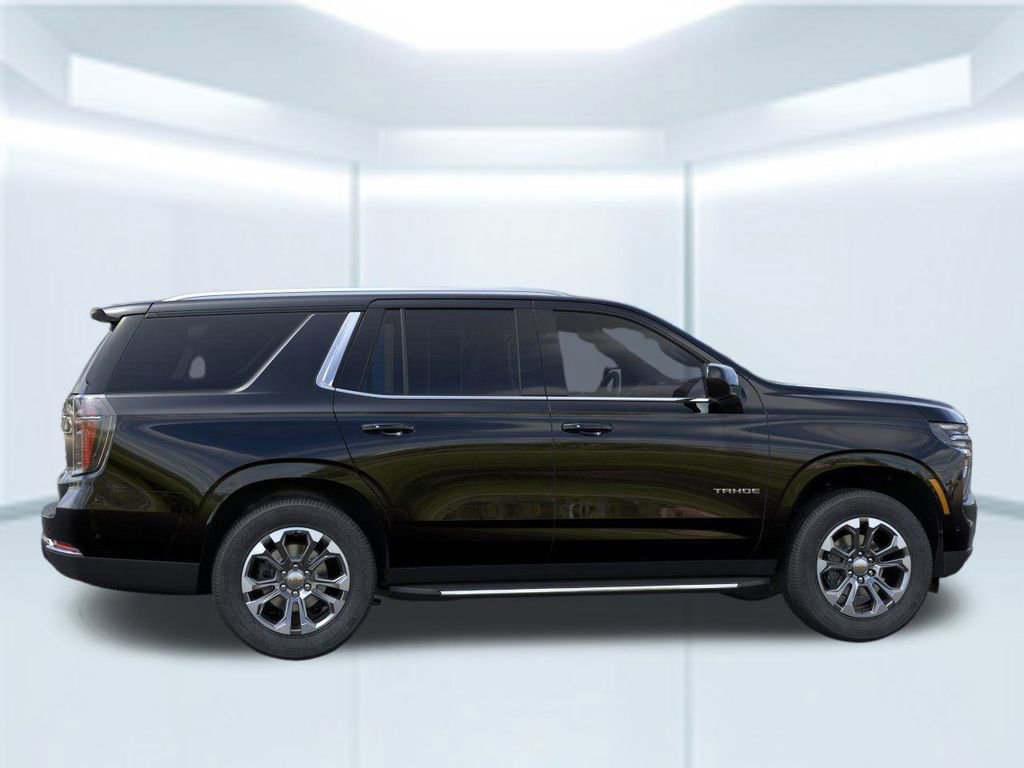 2026 Chevrolet Tahoe LS photo 4