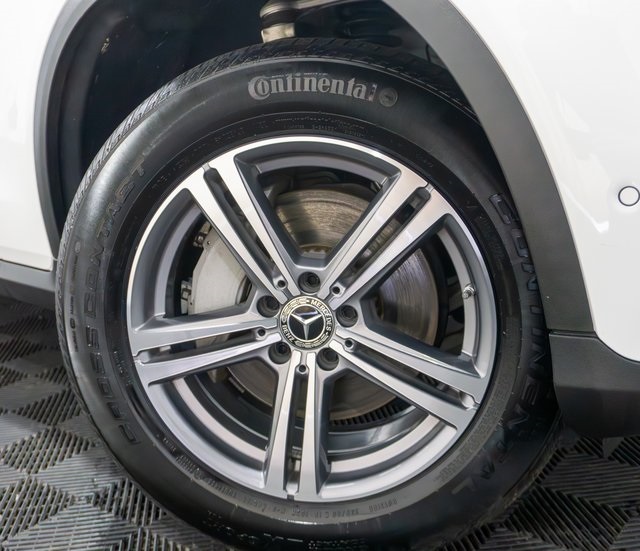2022 Mercedes Benz GLC 300 4MATIC photo 3