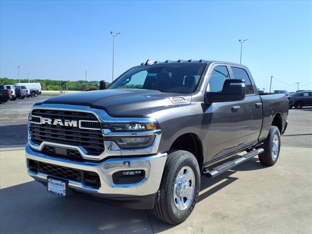 2025 Ram 2500 Tradesman photo 3